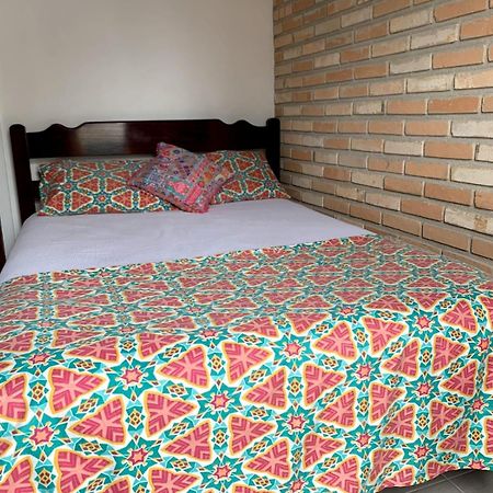 Hostel Vento Leste Бомбіняс Екстер'єр фото