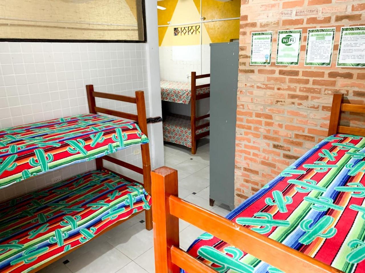 Hostel Vento Leste Бомбіняс Екстер'єр фото