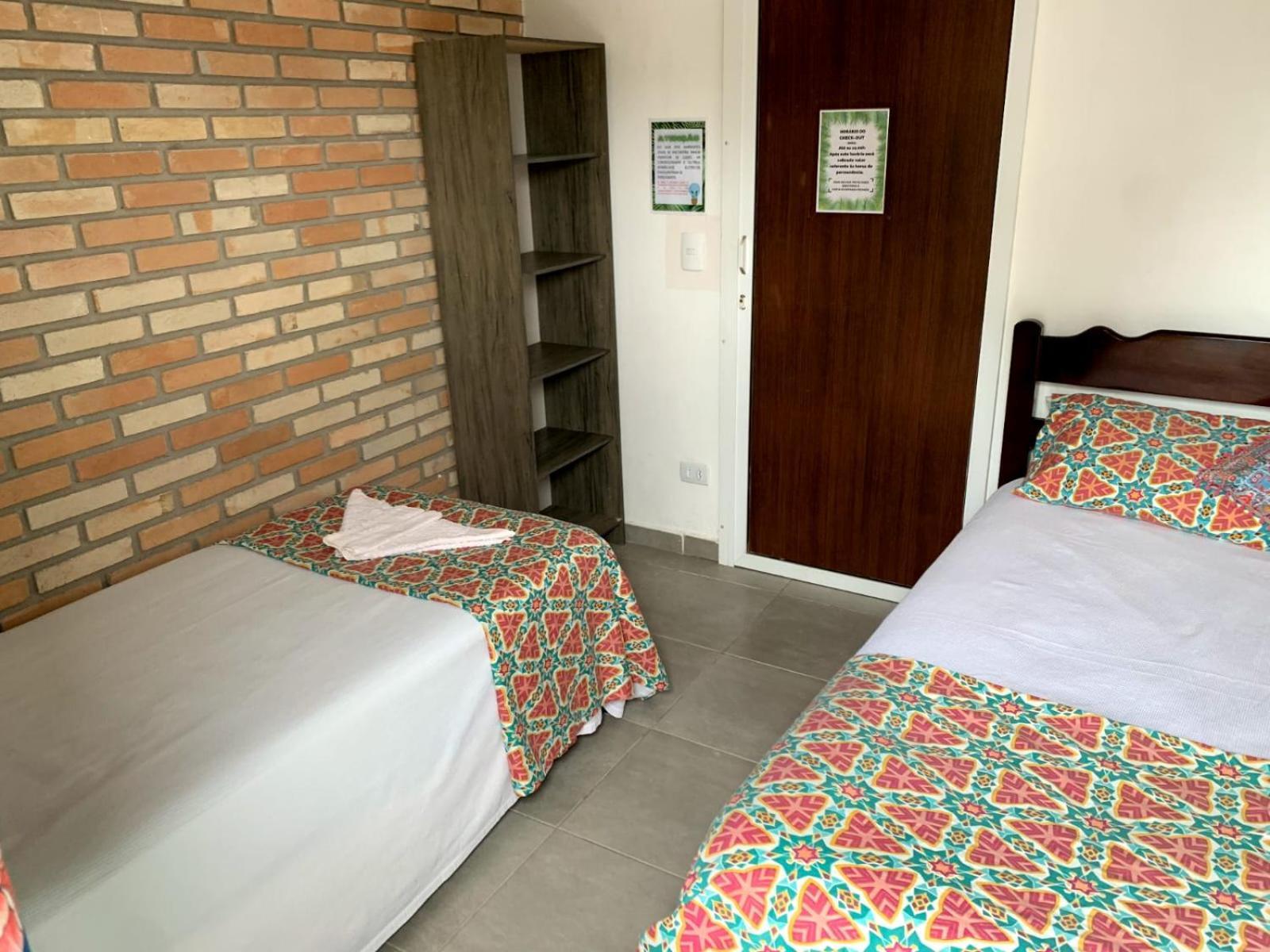 Hostel Vento Leste Бомбіняс Екстер'єр фото