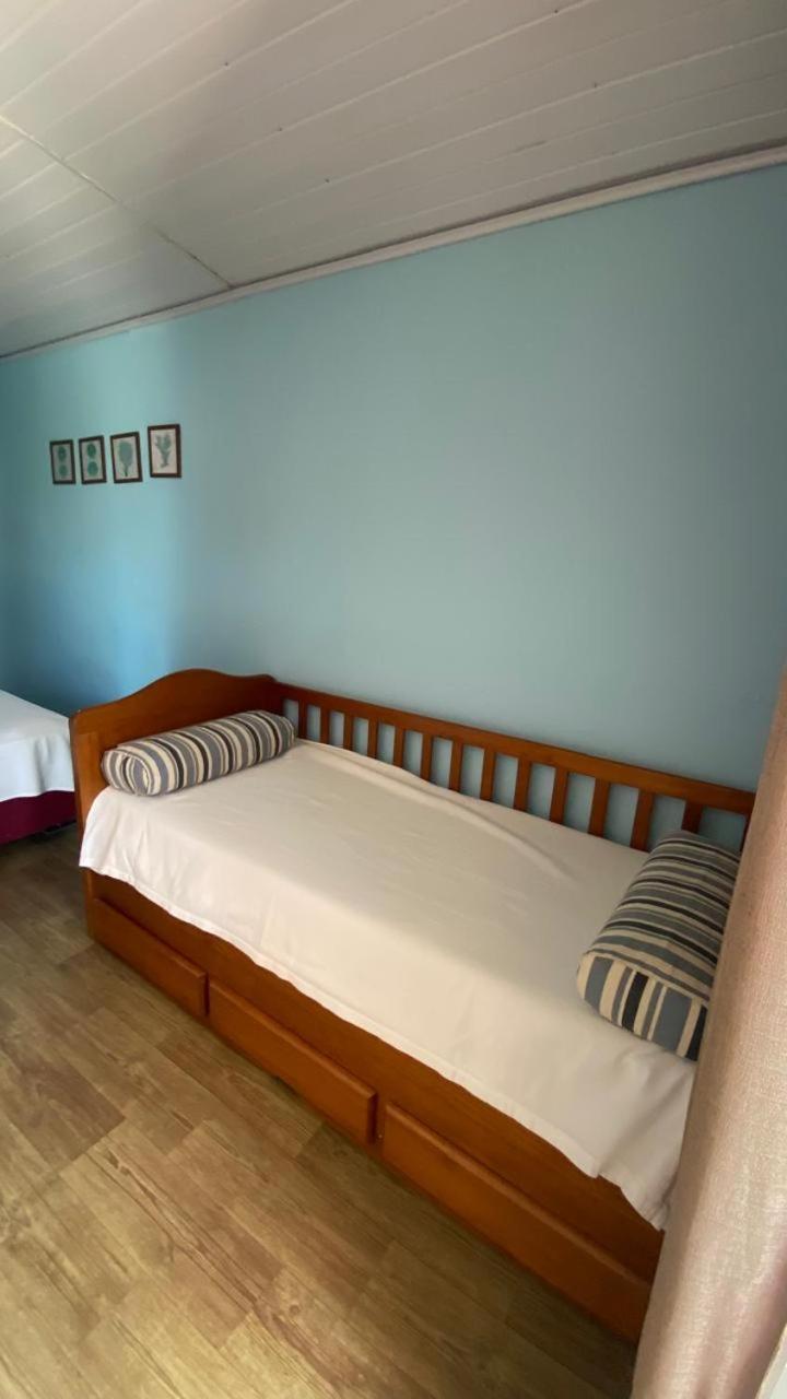 Hostel Vento Leste Бомбіняс Екстер'єр фото